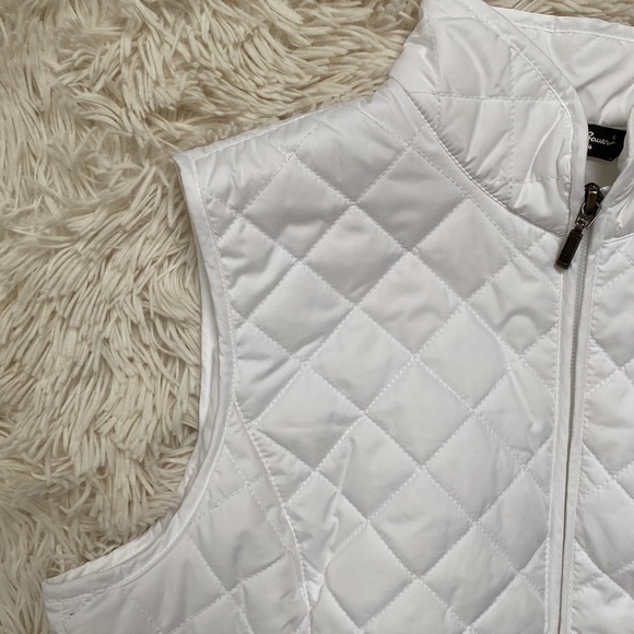 🎉3XHP🎉 Eddie Bauer Quilted Vest 💗 White - Picture 5 of 15